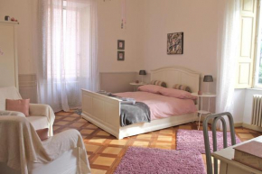  Bed & Blessing / Casa Borgo  Локарно